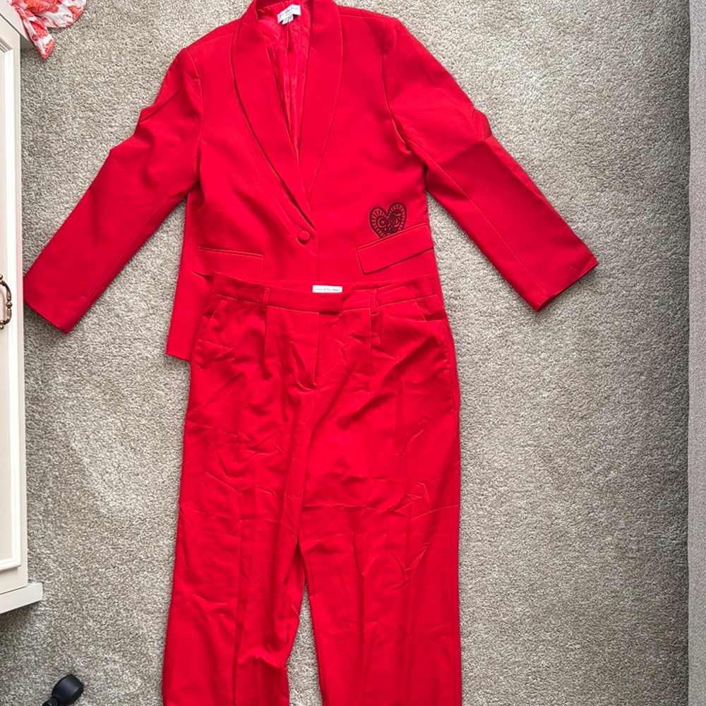 Stylish Red Women's Blazer and Pants Set